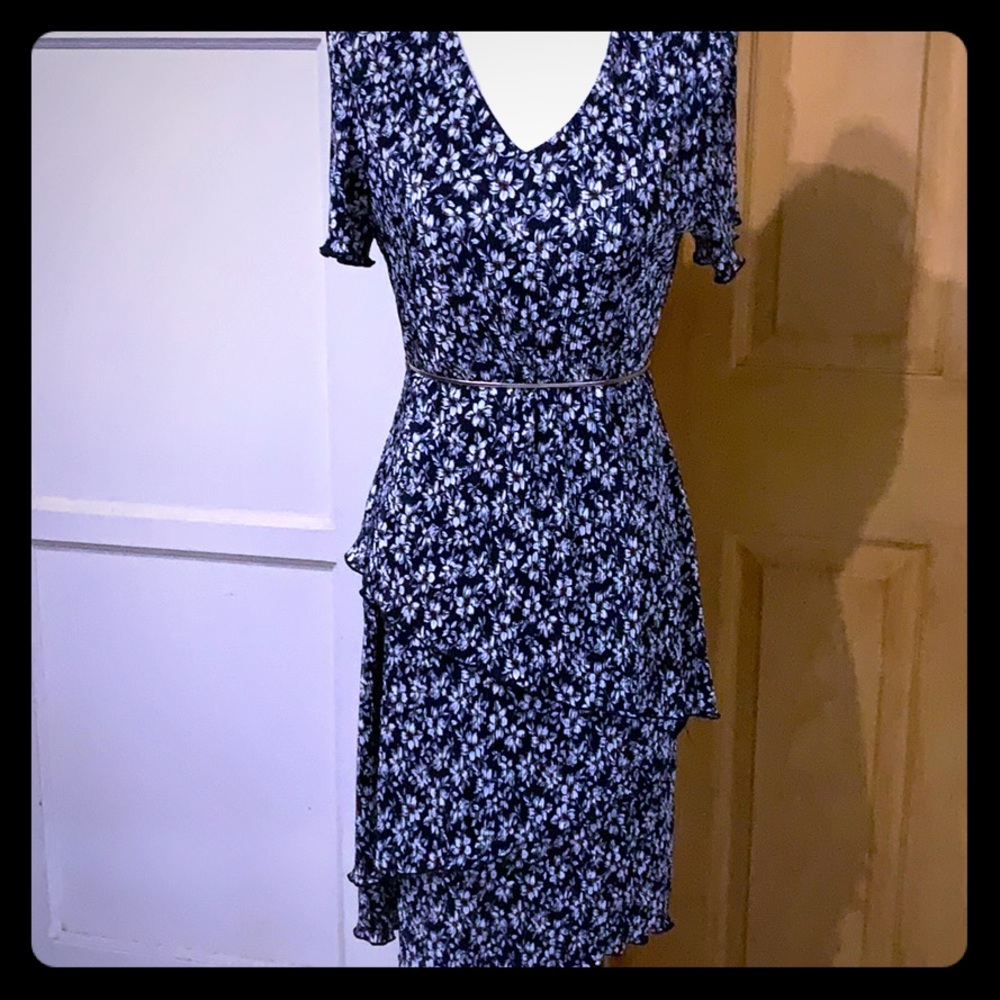 New! Never worn! Navy Blue Floral dress